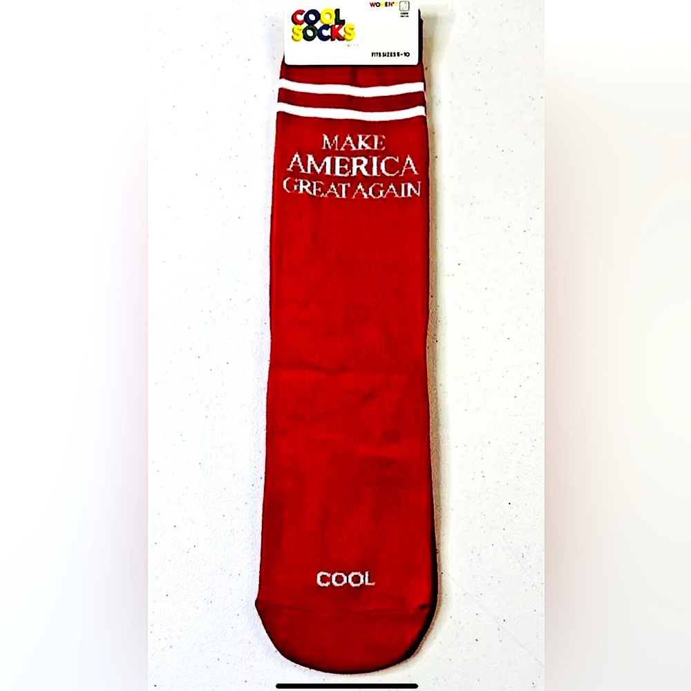 Rare Cool Socks  Red-MAKE AMERICA GREAT AGAIN!! FUN SOCKS!!! NWT